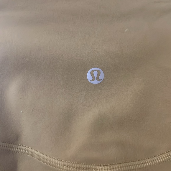lululemon Align Crop (21") Yellow - Picture 3 of 4